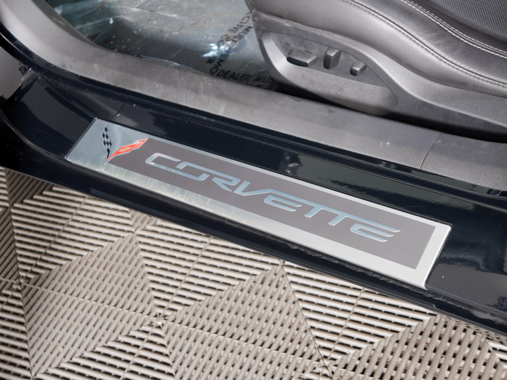 Used 2017 Chevrolet Corvette Stingray Coupe w/ 2LT Preferred Equipment Group RWD image 20