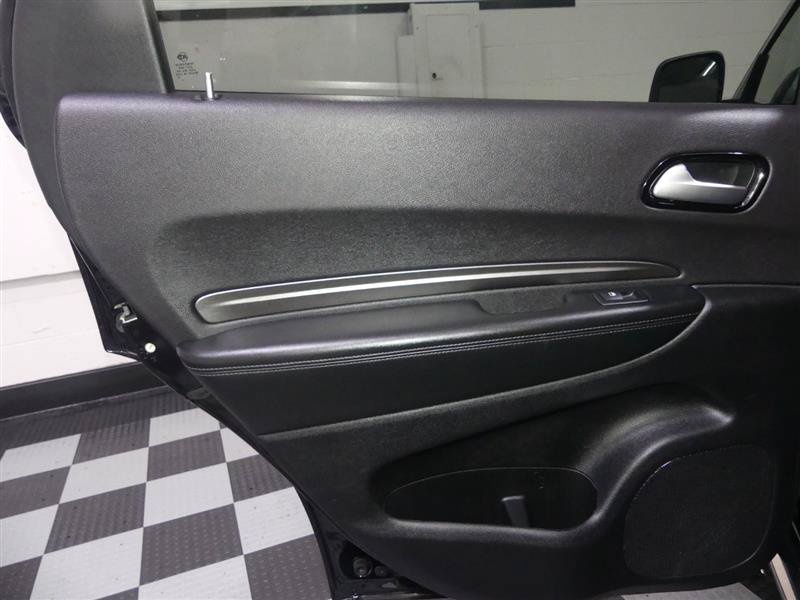 Used 2022 Dodge Durango SXT AWD/4WD image 25