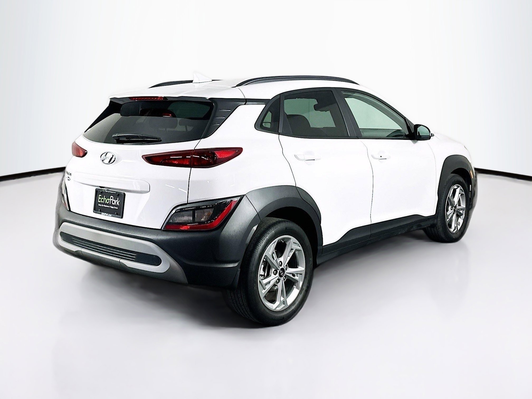 Used 2022 Hyundai Kona SEL image 7