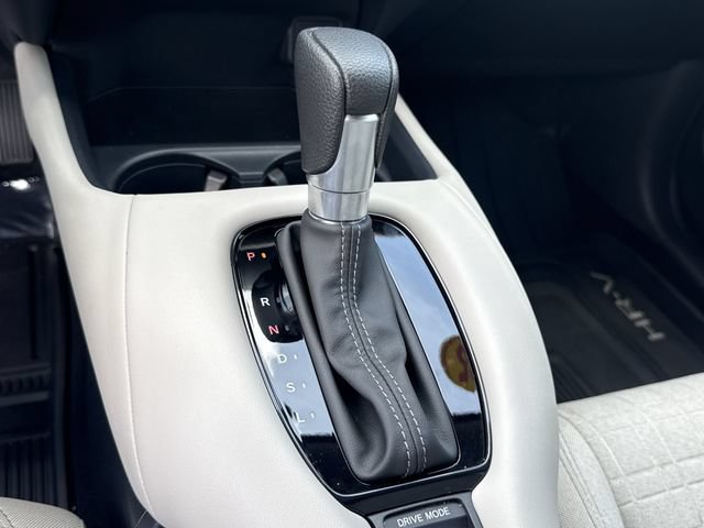Used 2025 Honda HR-V LX image 31