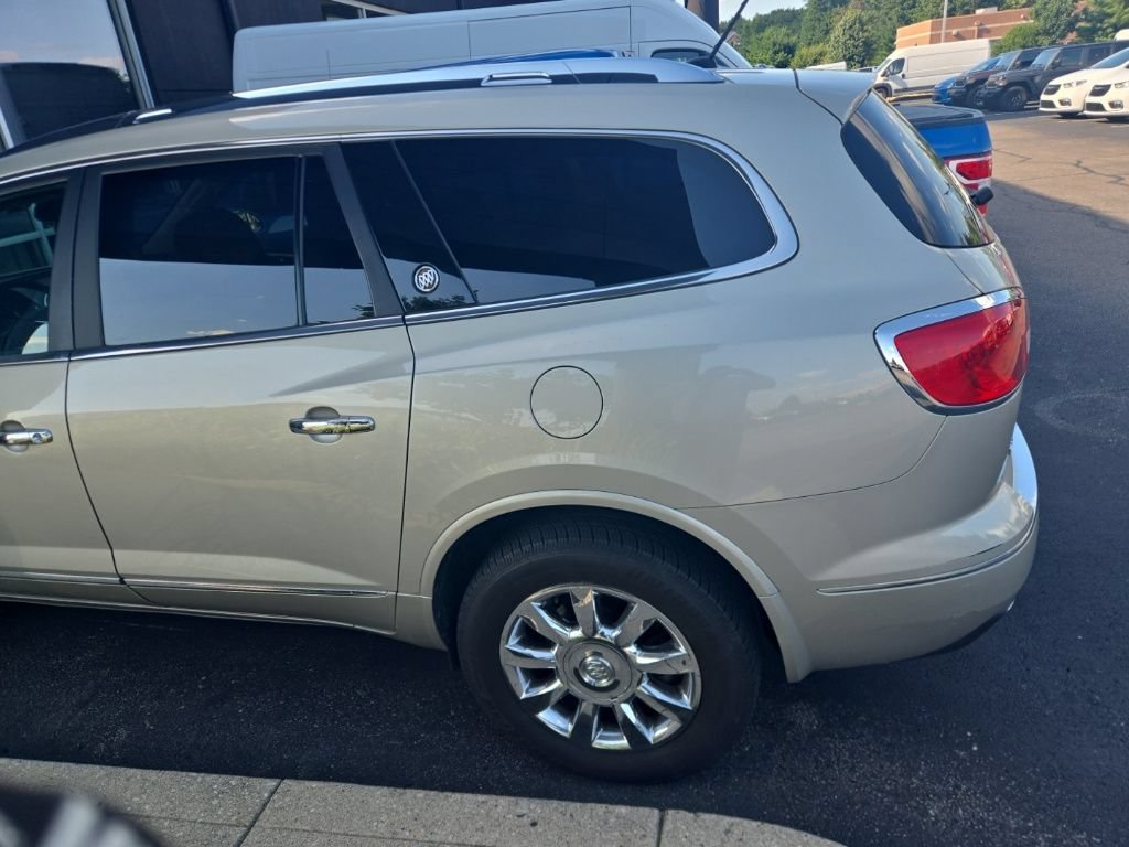 Used 2014 Buick Enclave Leather FWD image 5