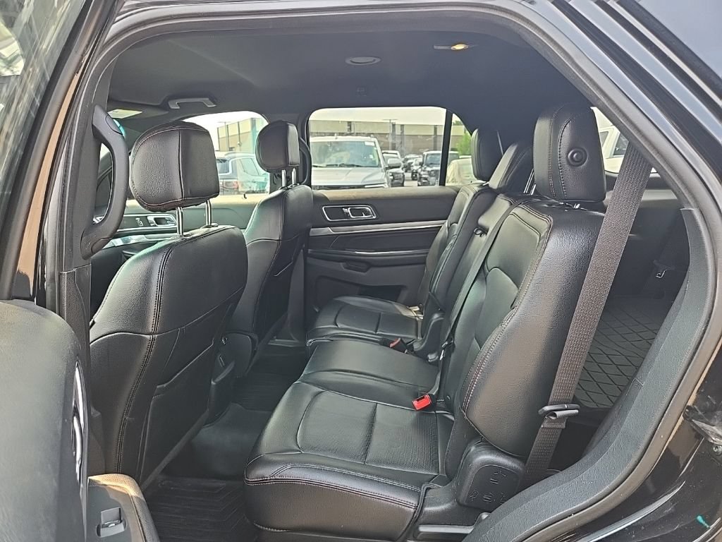 Used 2016 Ford Explorer Sport AWD/4WD image 14