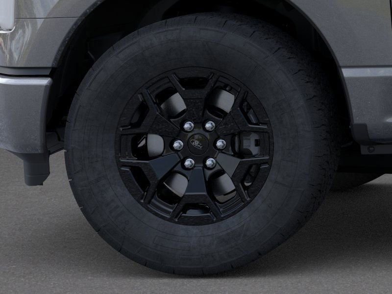 New 2025 Ford F150 Lightning XLT image 20