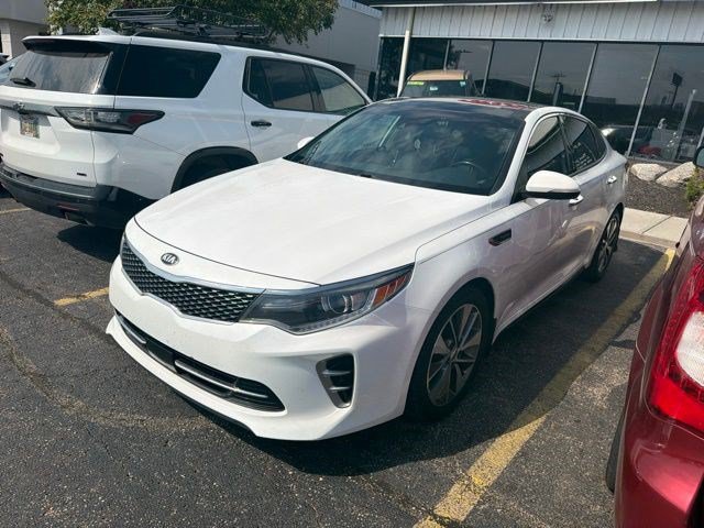 Used 2016 Kia Optima SX w/ Technology Package FWD image 6