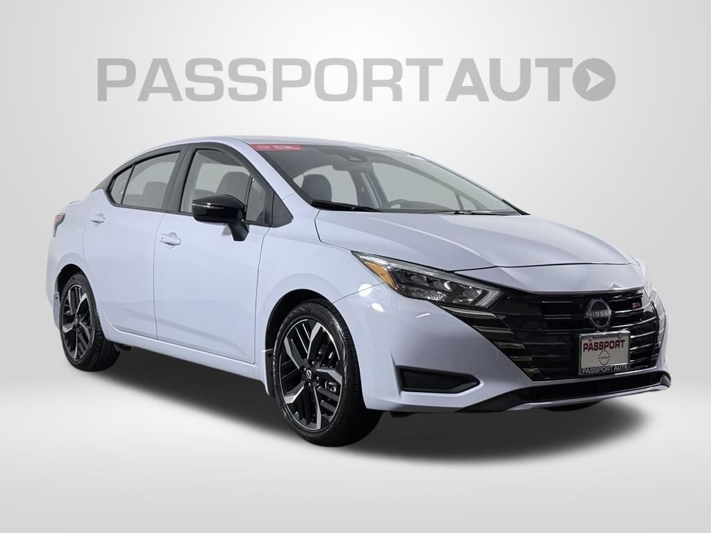 Certified 2025 Nissan Versa SR w/ Trunk Package FWD image 4