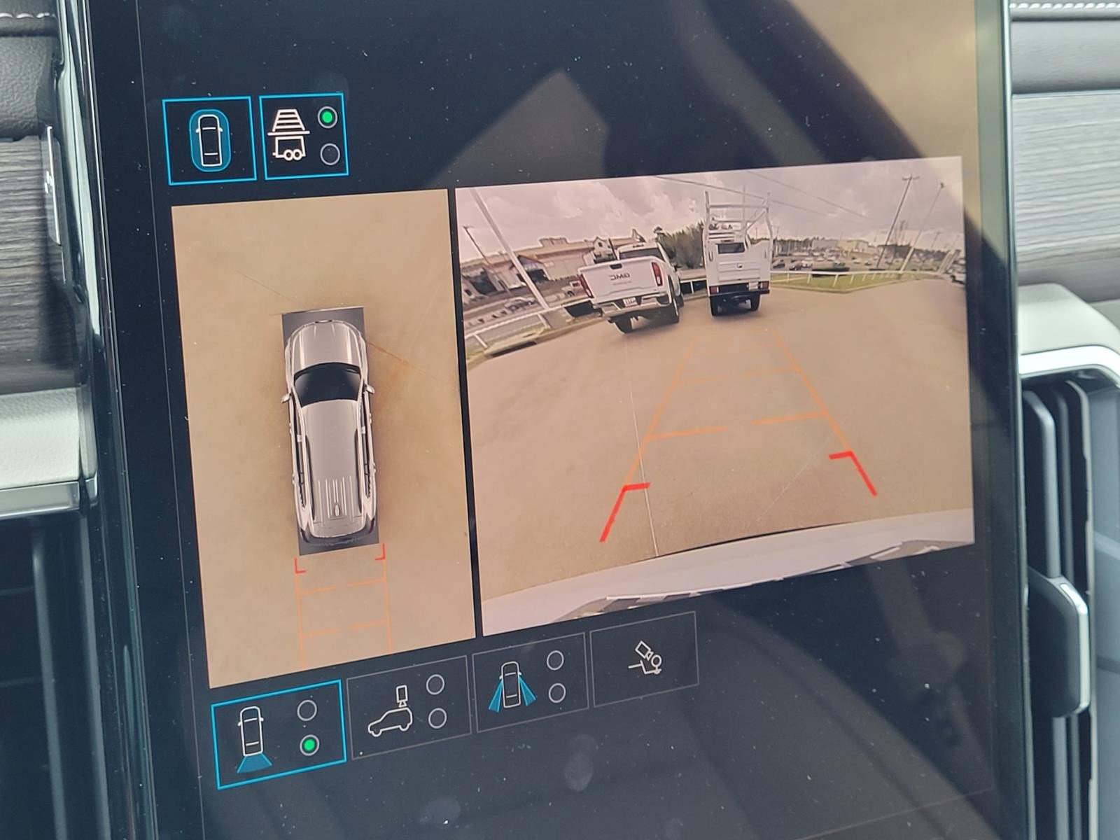 New 2026 GMC Acadia Denali w/ Super Cruise Package FWD image 20