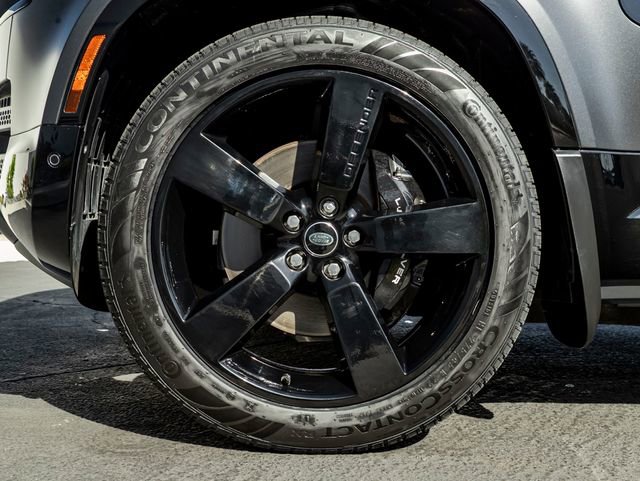 Used 2024 Land Rover Defender 110 Carpathian Edition image 11