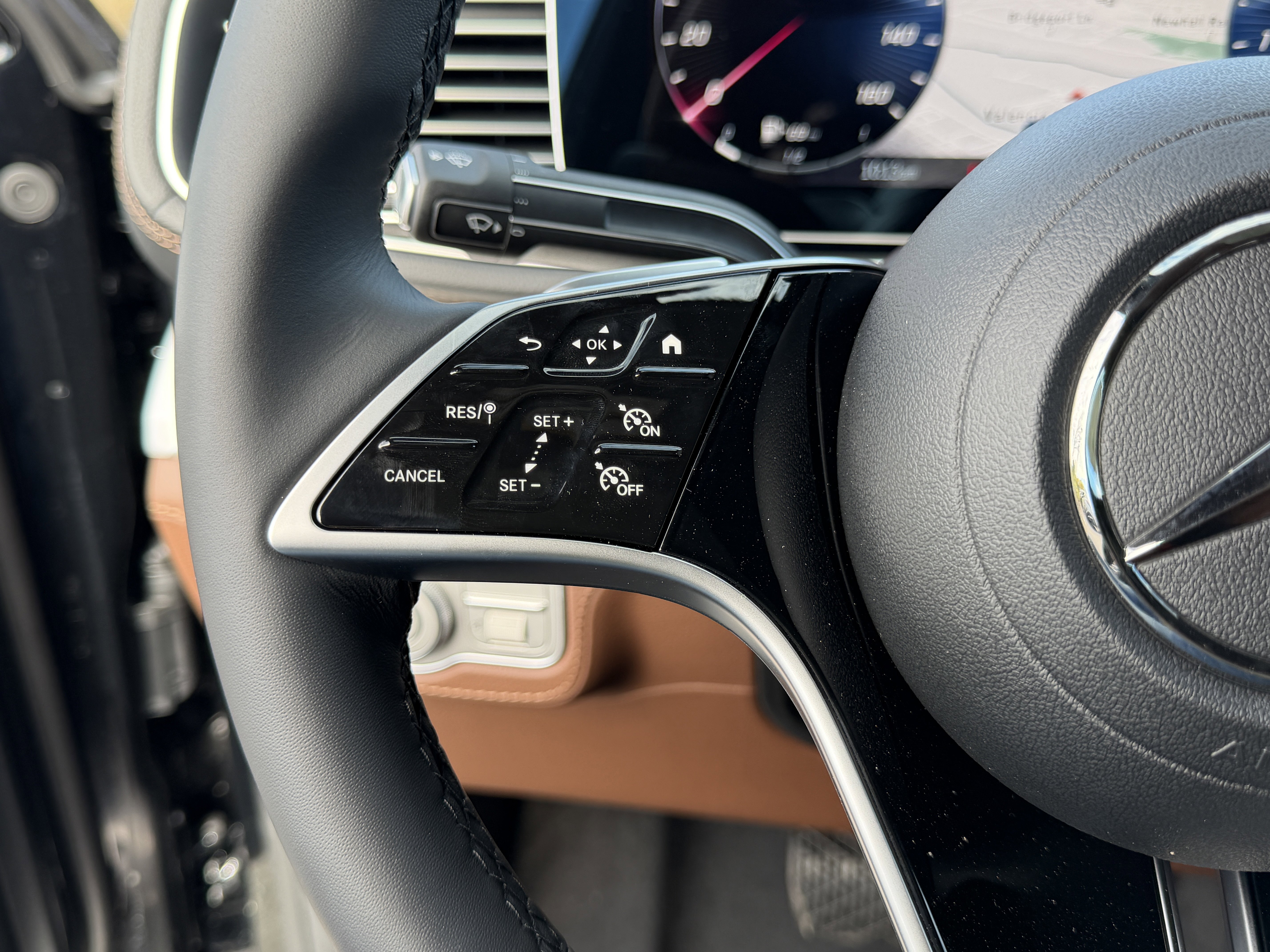 New 2026 Mercedes-Benz GLE 450 4MATIC Coupe image 23