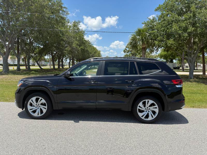 Used 2022 Volkswagen Atlas SE FWD image 3