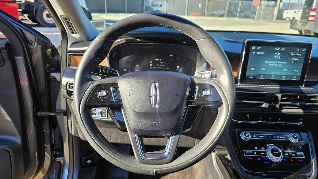 Used 2021 Lincoln Corsair Reserve w/ Elements Package image 19