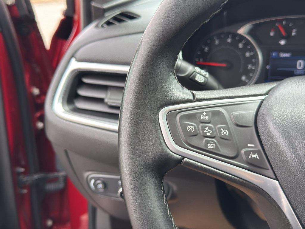 Used 2023 Chevrolet Equinox LT AWD/4WD image 31