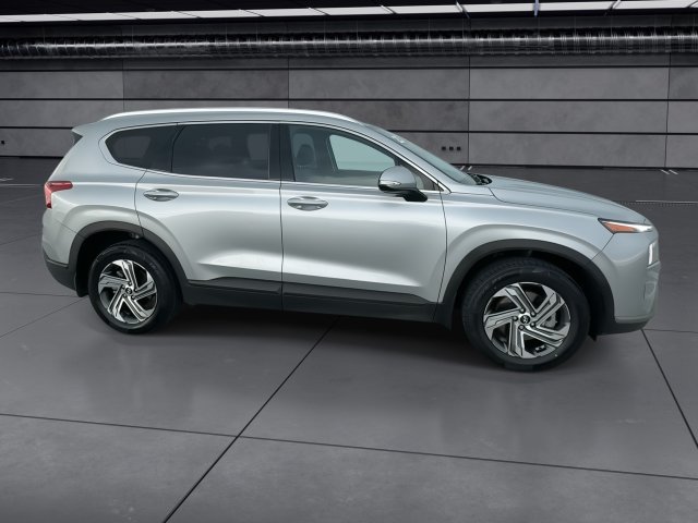 Used 2023 Hyundai Santa Fe SEL FWD image 9