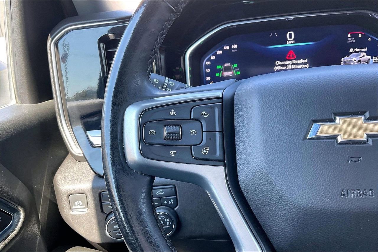 Used 2024 Chevrolet Silverado 2500 LT image 29