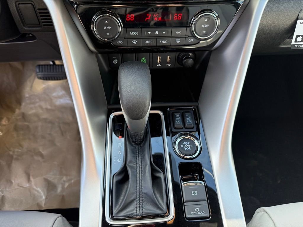 New 2026 Mitsubishi Eclipse Cross SEL image 32