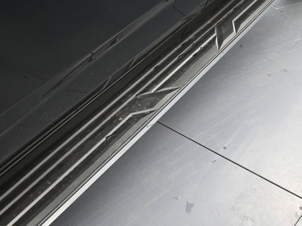 New 2026 Chevrolet Suburban Premier image 14