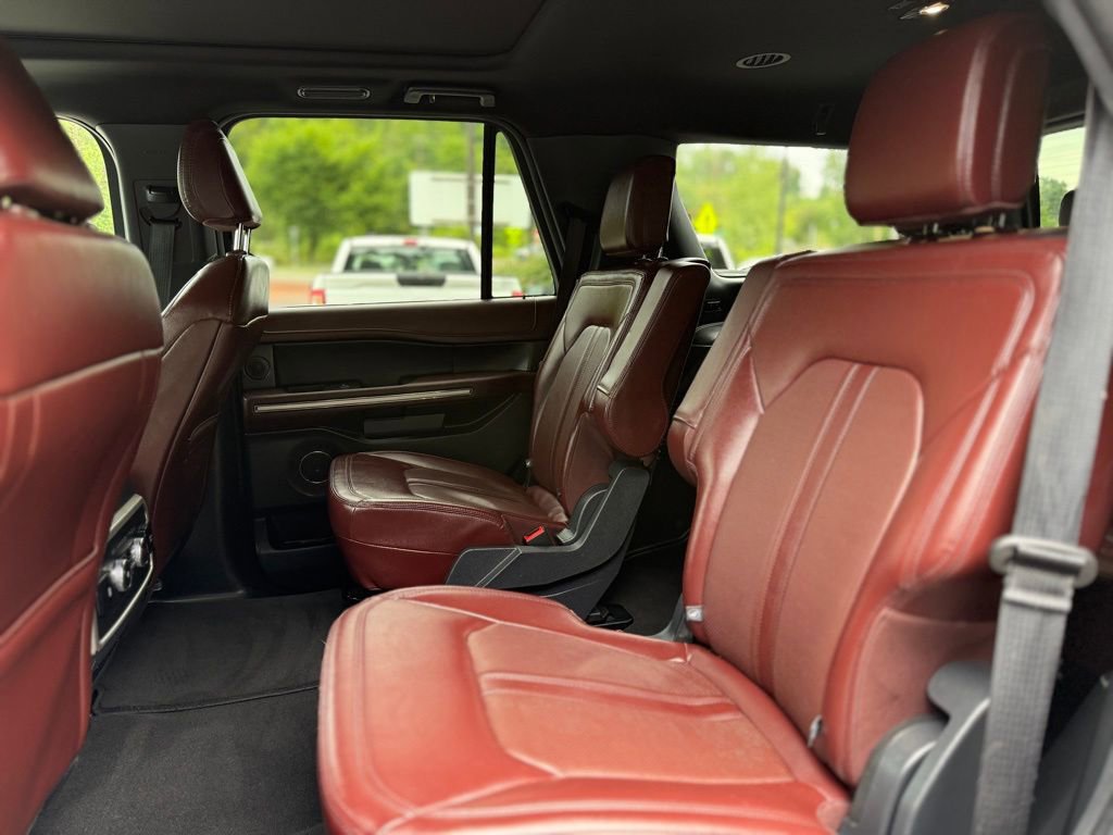 Certified 2024 Ford Expedition Limited image 9