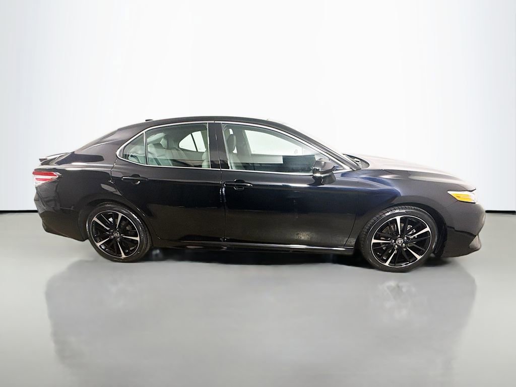 Certified 2020 Toyota Camry XSE FWD image 8