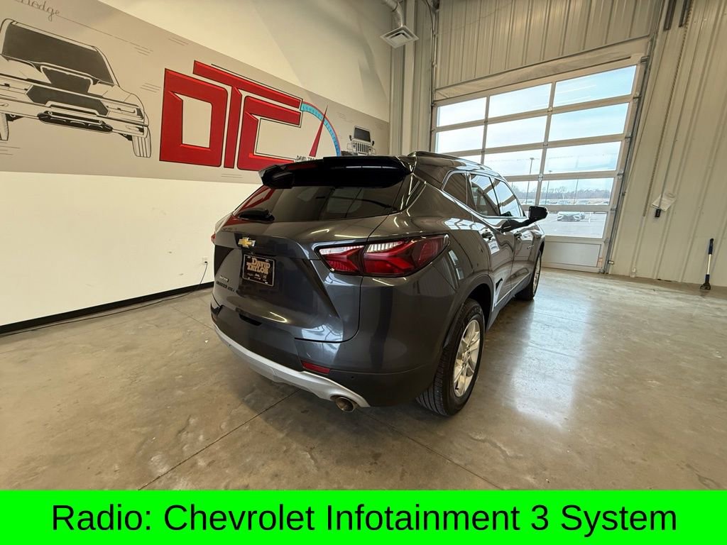 Used 2022 Chevrolet Blazer LT image 2
