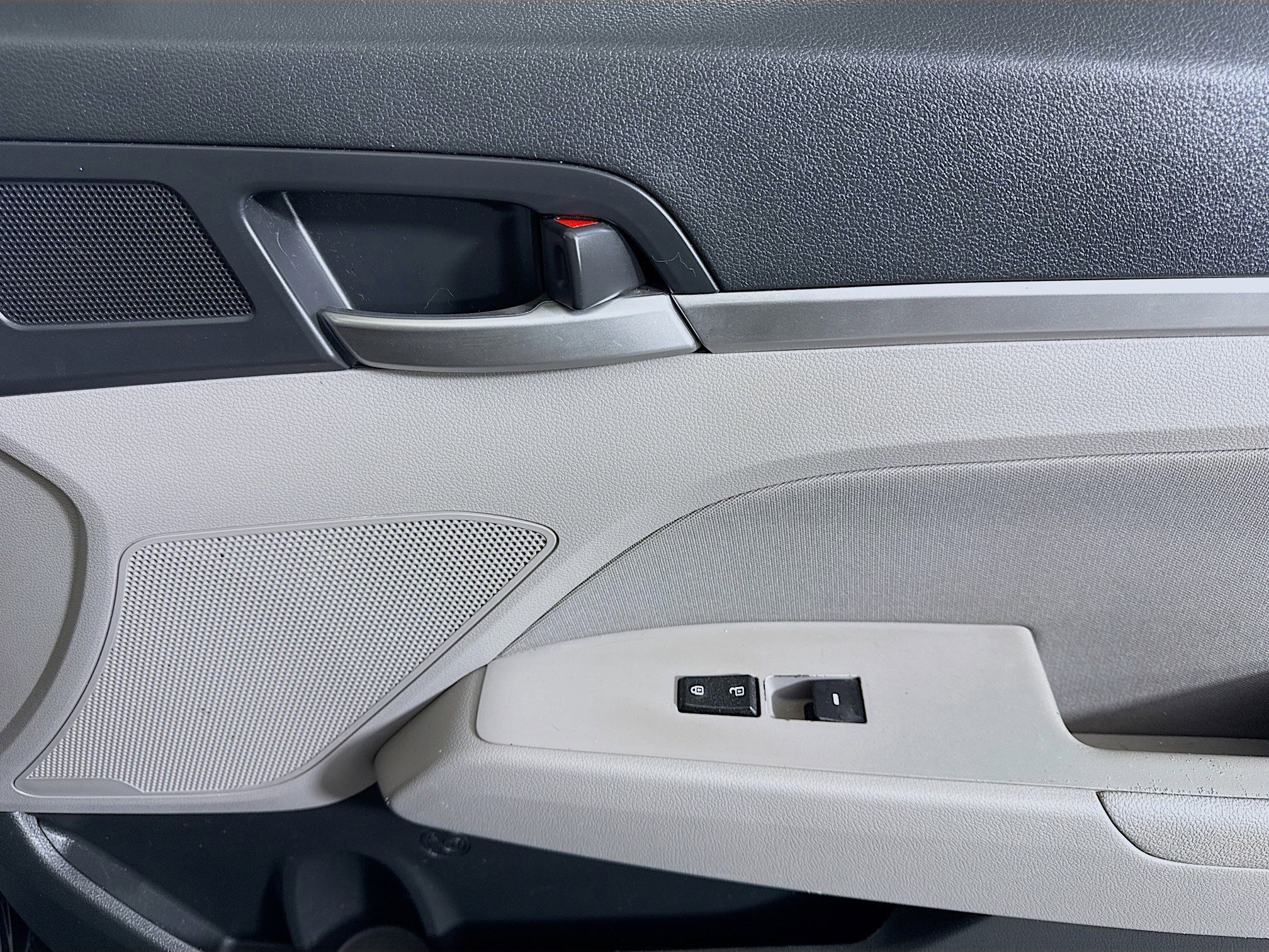 Used 2019 Hyundai Elantra Value Edition image 31