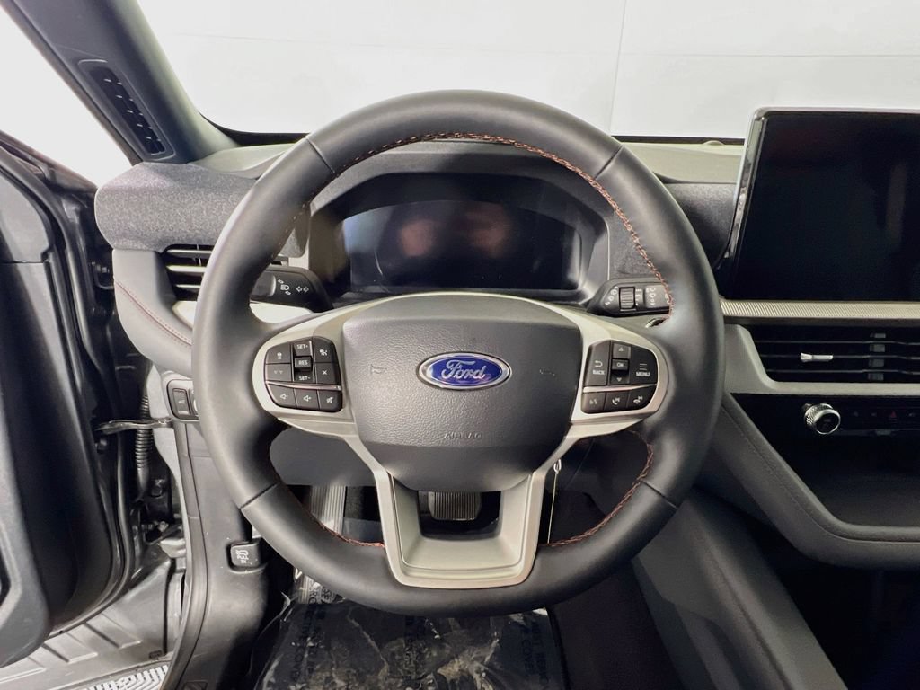 New 2027 Ford Explorer Active AWD/4WD image 8