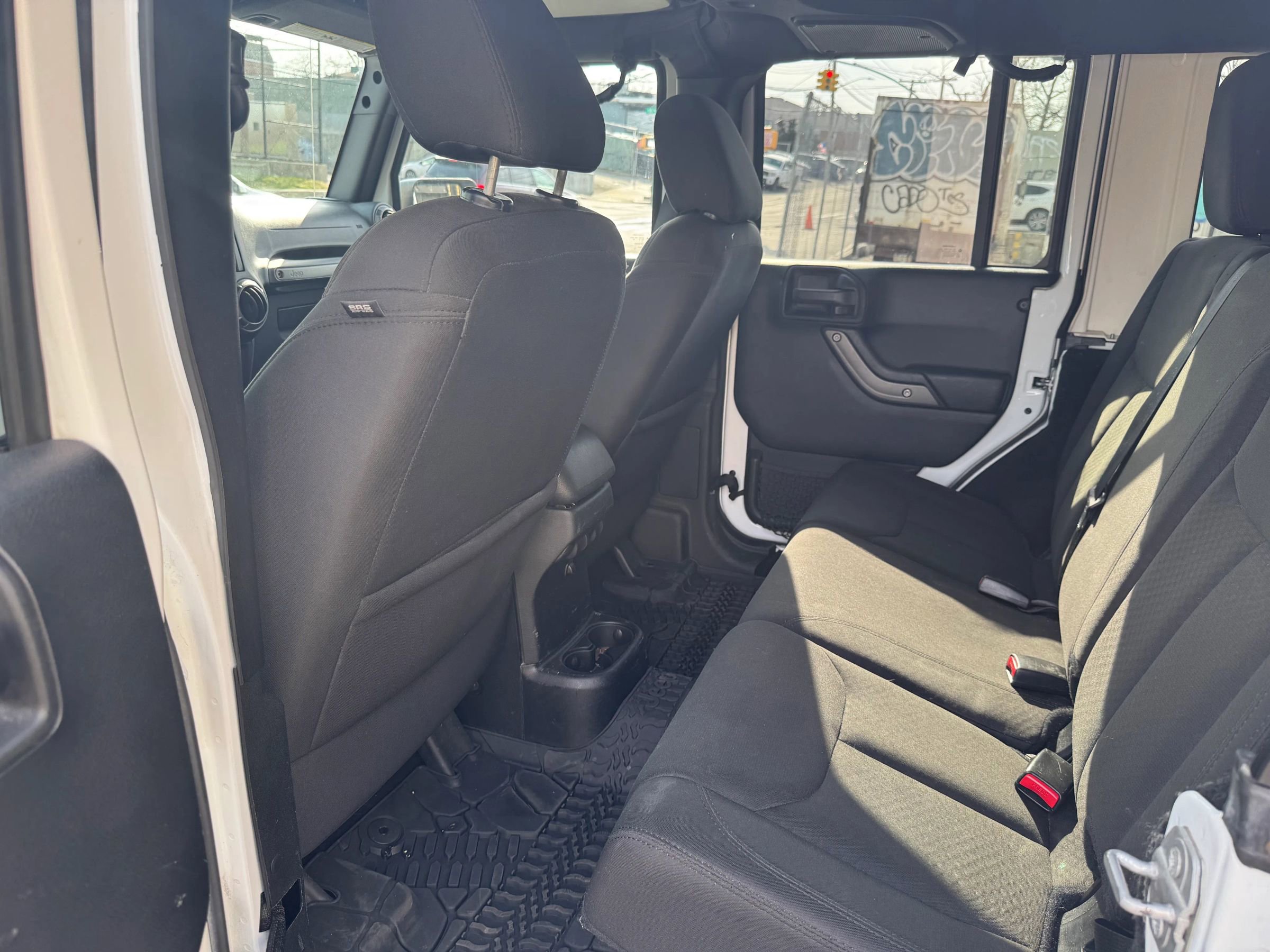 Used 2016 Jeep Wrangler Unlimited Sport image 15