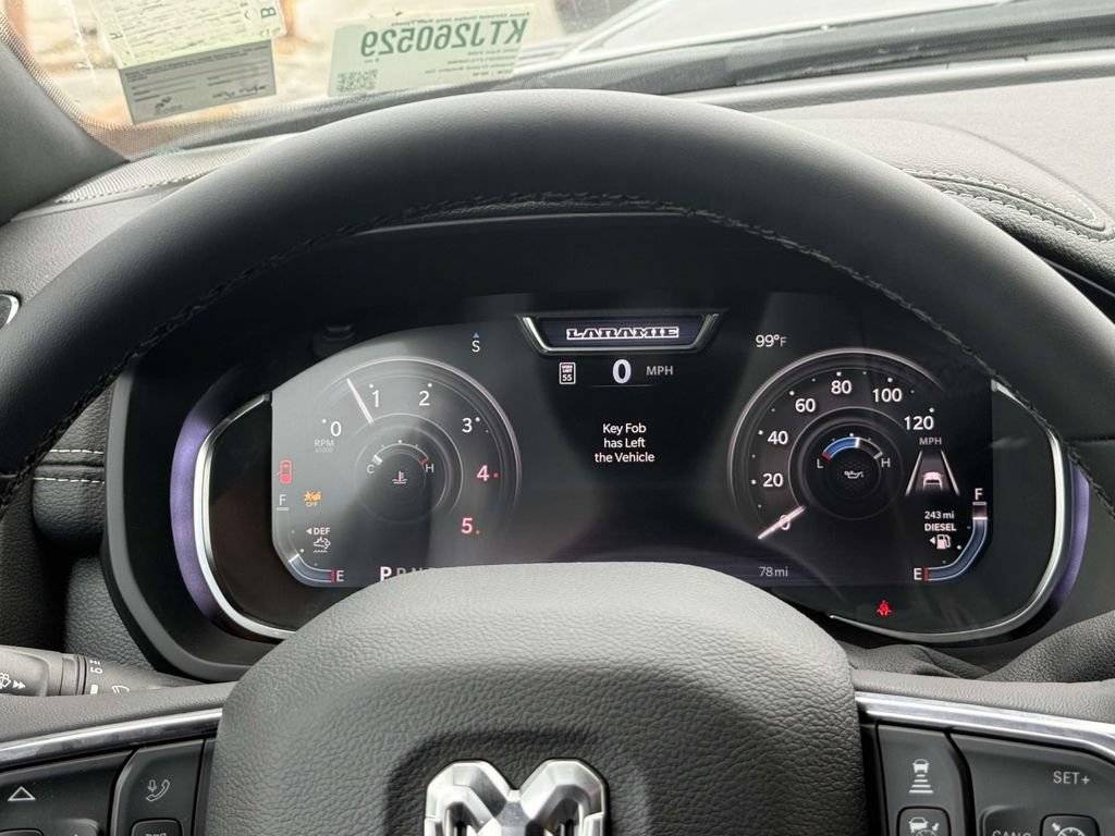 New 2026 RAM 2500 Laramie AWD/4WD image 11