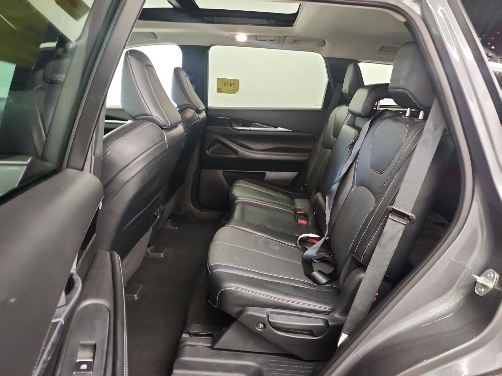Used 2024 INFINITI QX60 Pure AWD/4WD image 9