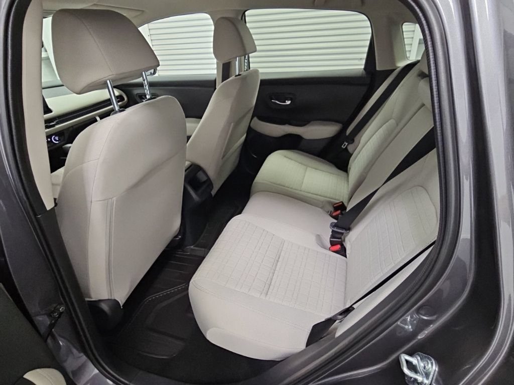 New 2027 Honda HR-V LX image 28