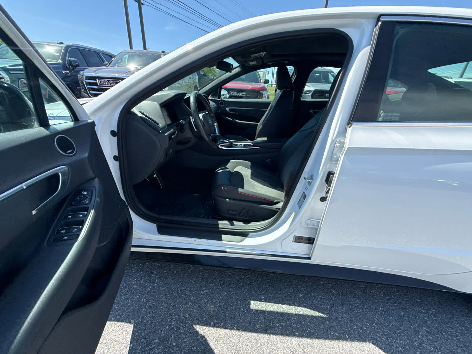 Used 2022 Hyundai Sonata SEL Plus w/ Cargo Package FWD image 16