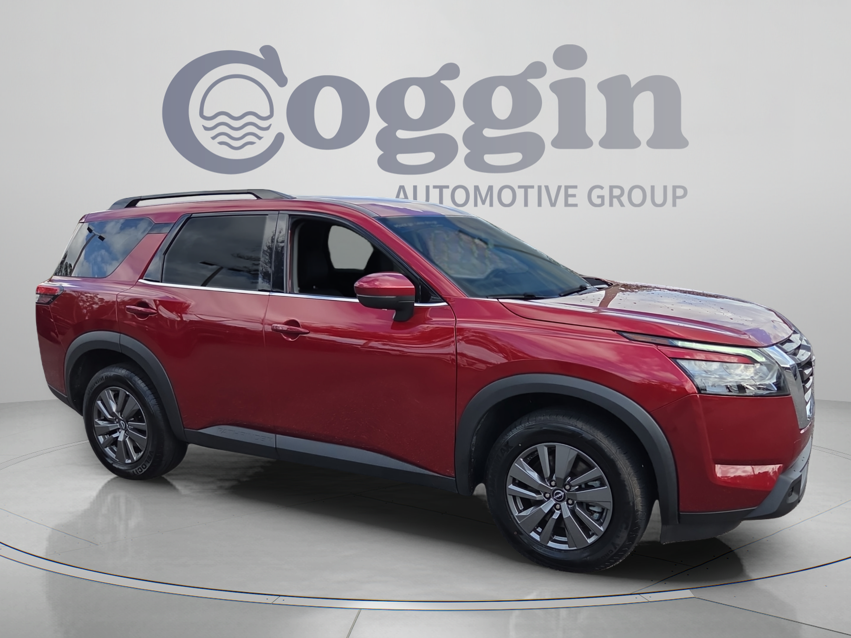 Used 2024 Nissan Pathfinder SV AWD/4WD image 7