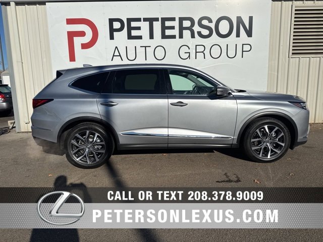 Used 2022 Acura MDX SH-AWD w/ Technology Package image 2