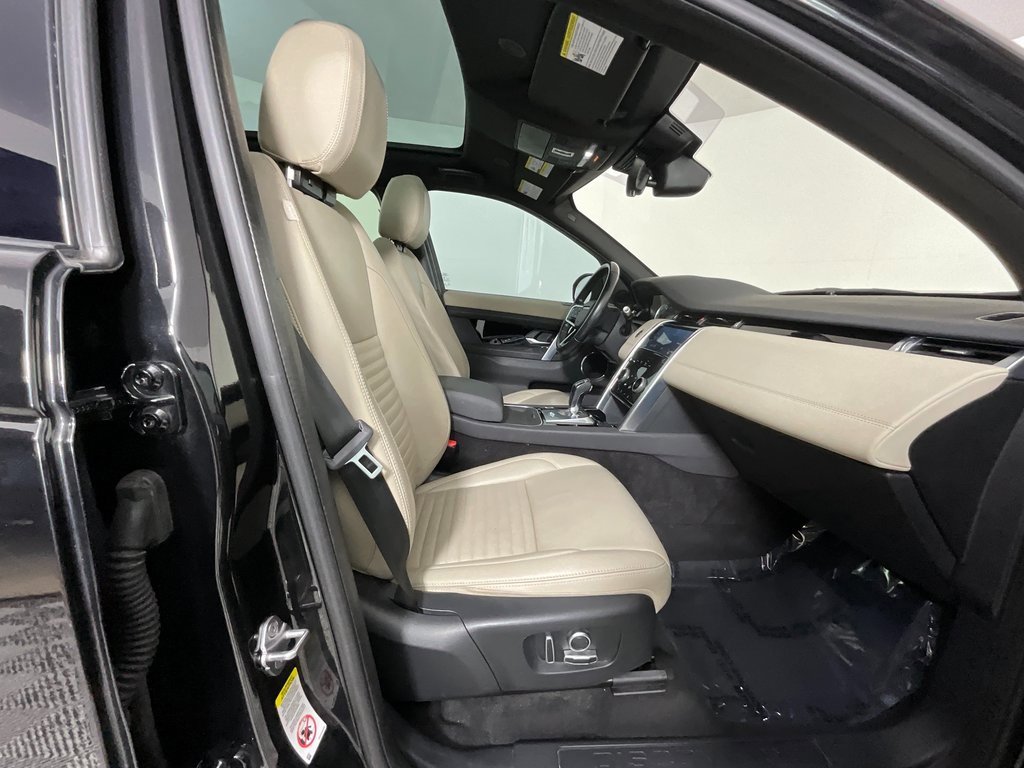 Used 2021 Land Rover Discovery Sport S image 21