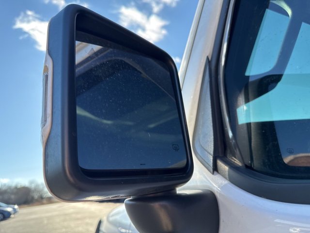 Used 2022 Jeep Gladiator Overland image 18