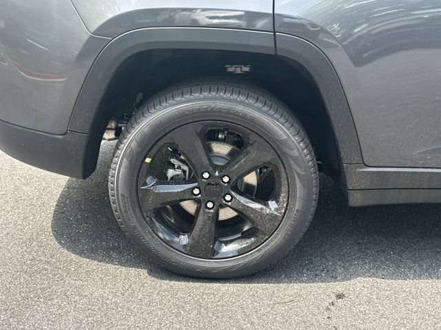 New 2026 Jeep Grand Cherokee Limited AWD/4WD image 17