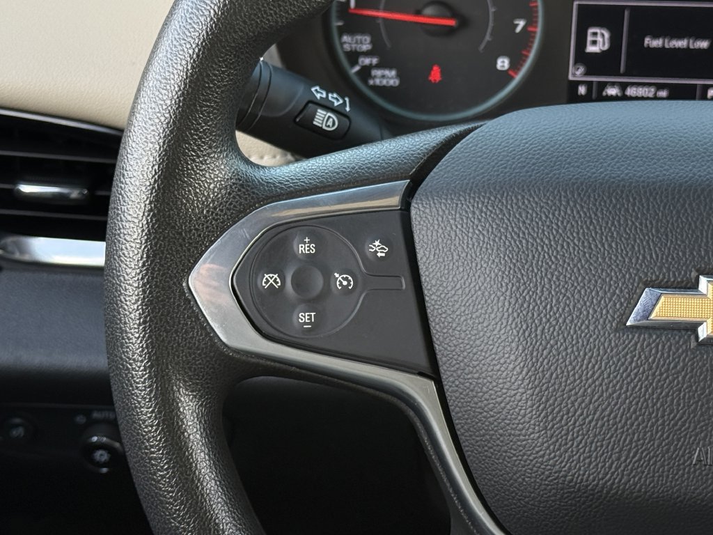 Used 2023 Chevrolet Traverse LS FWD image 13