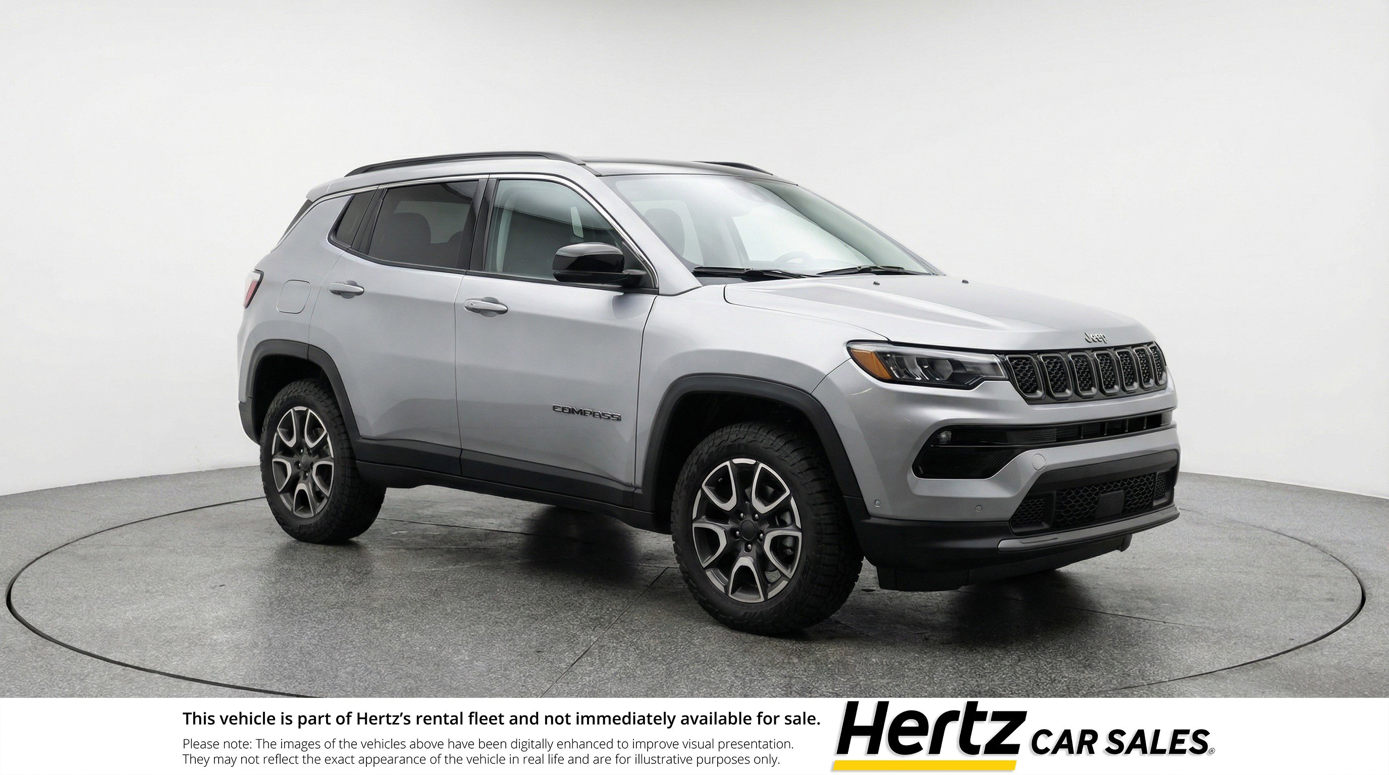 Used 2025 Jeep Compass Trailhawk AWD/4WD image 1