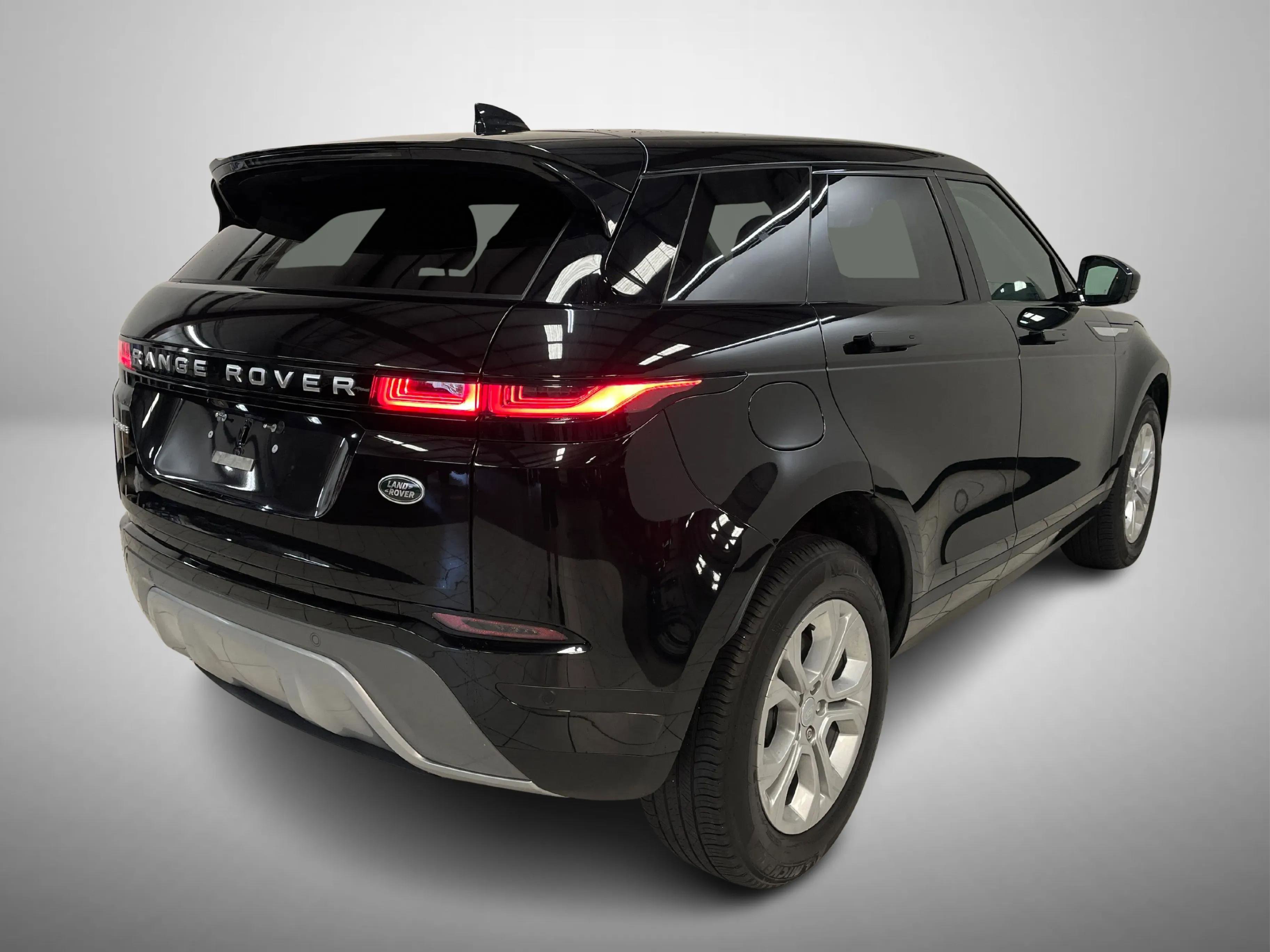 Used 2022 Land Rover Range Rover Evoque S AWD/4WD image 4