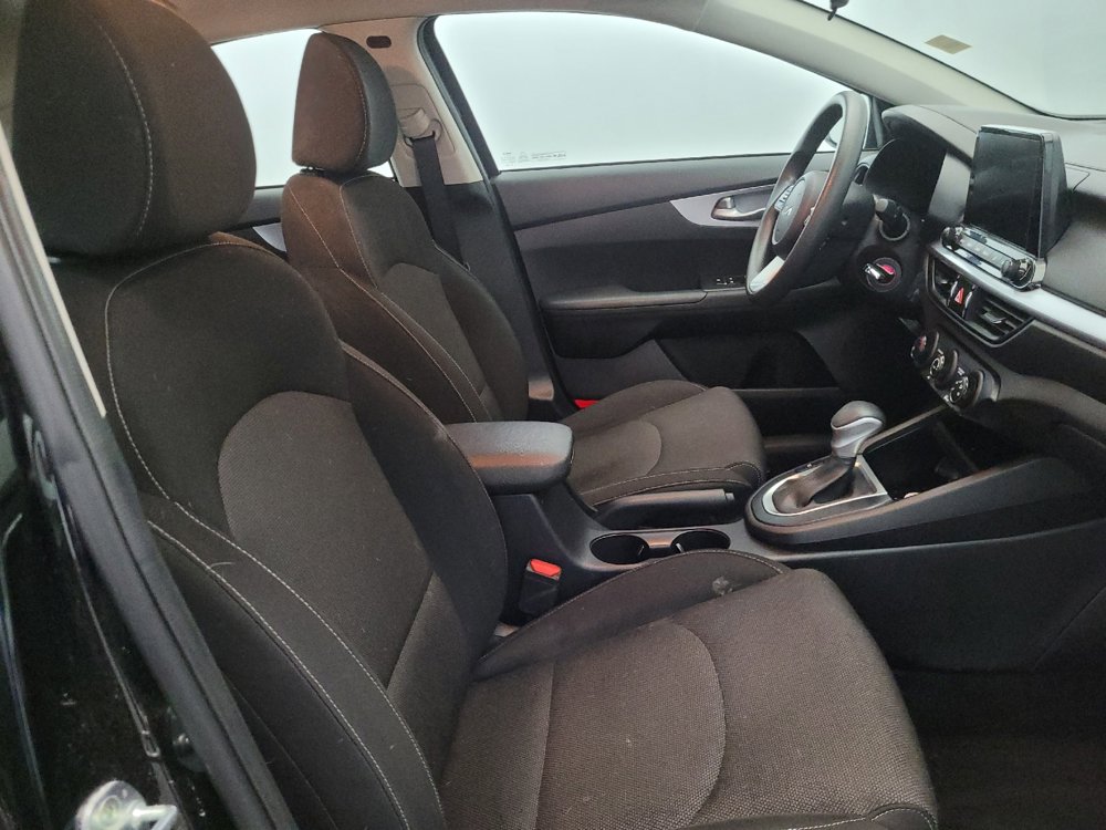 Used 2023 Kia Forte LXS image 21