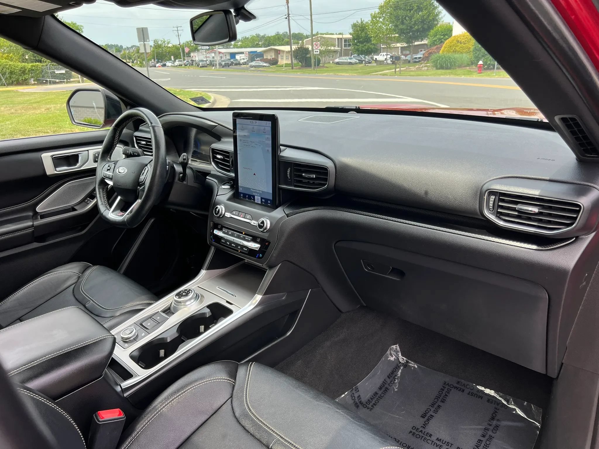 Used 2020 Ford Explorer ST w/ Premium Technology Package AWD/4WD image 17