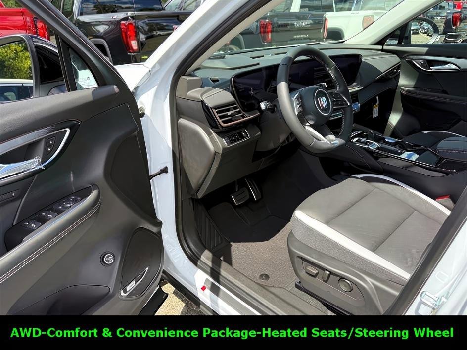 New 2025 Buick Envision Sport Touring image 17