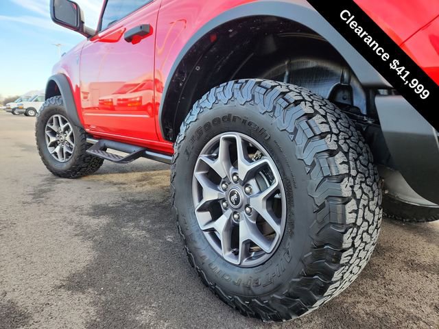 Used 2024 Ford Bronco Badlands image 14