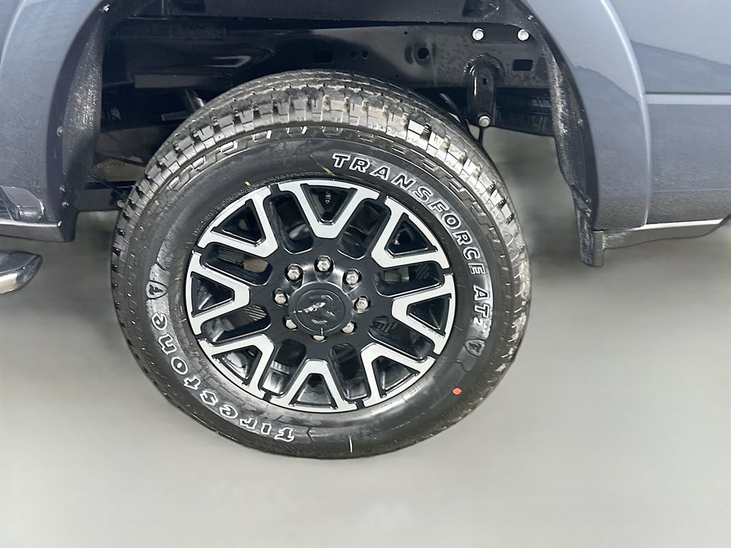 New 2025 RAM 2500 Limited w/ Towing Technology Group image 17