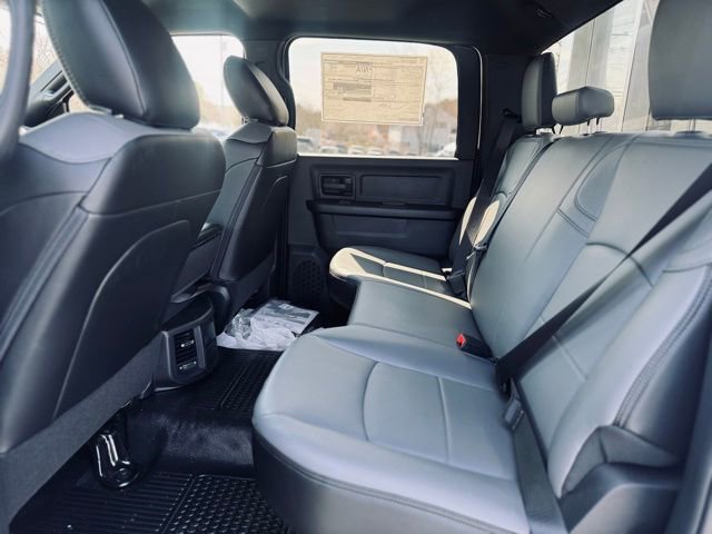 New 2024 RAM 3500 Tradesman w/ Chrome Appearance Group image 33