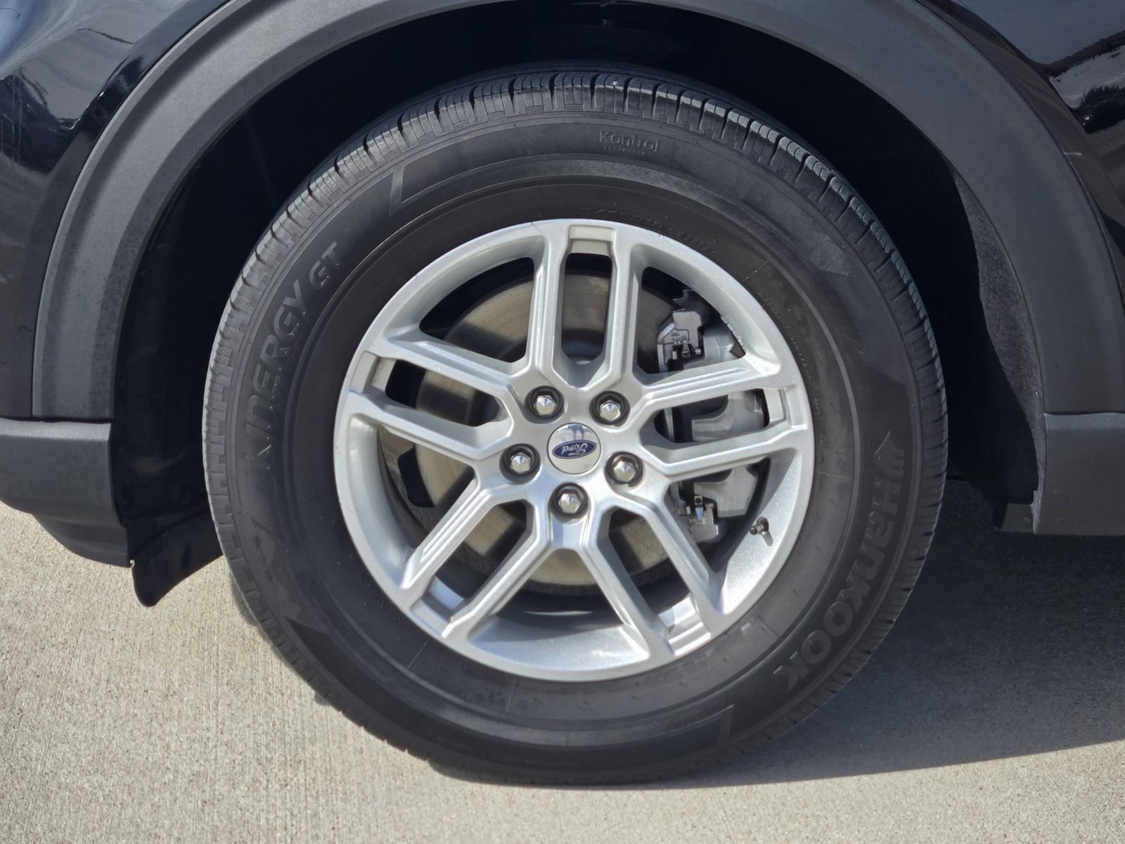 Certified 2025 Ford Explorer Active w/ Active Comfort Package image 12