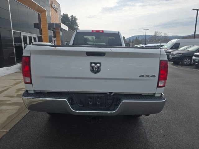 Used 2018 RAM 3500 Tradesman w/ Chrome Appearance Group AWD/4WD image 5