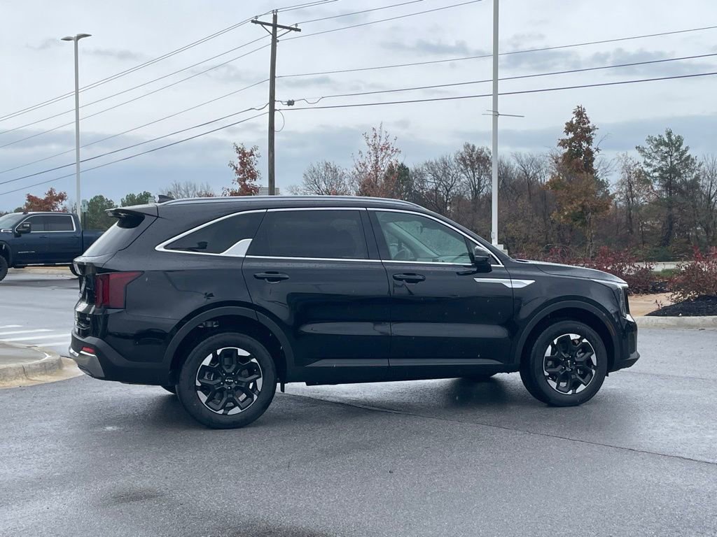 New 2026 Kia Sorento S w/ S Panoramic Sunroof Package image 8