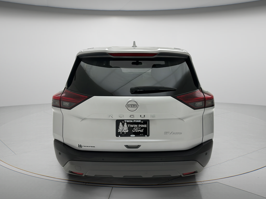 Used 2023 Nissan Rogue SV AWD/4WD image 5