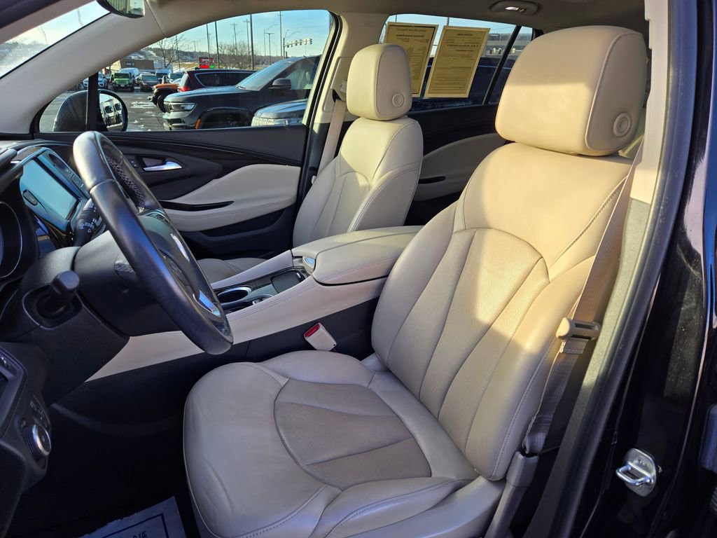 Used 2019 Buick Envision Essence image 16
