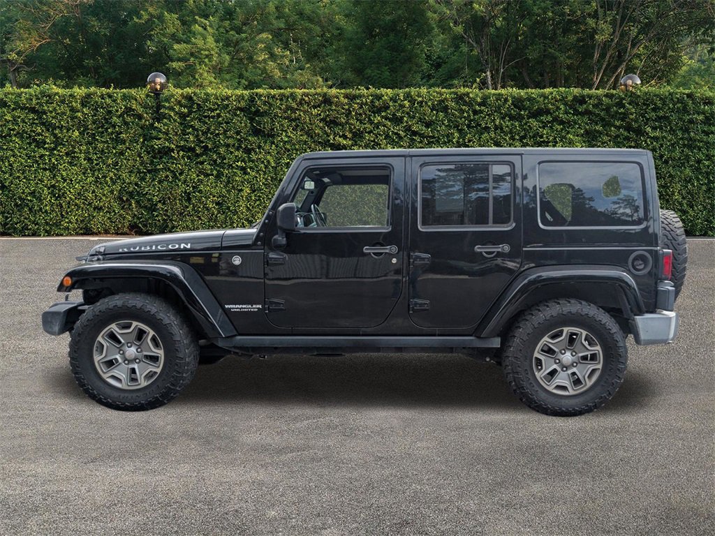 Used 2017 Jeep Wrangler Unlimited Rubicon w/ Connectivity Group image 8