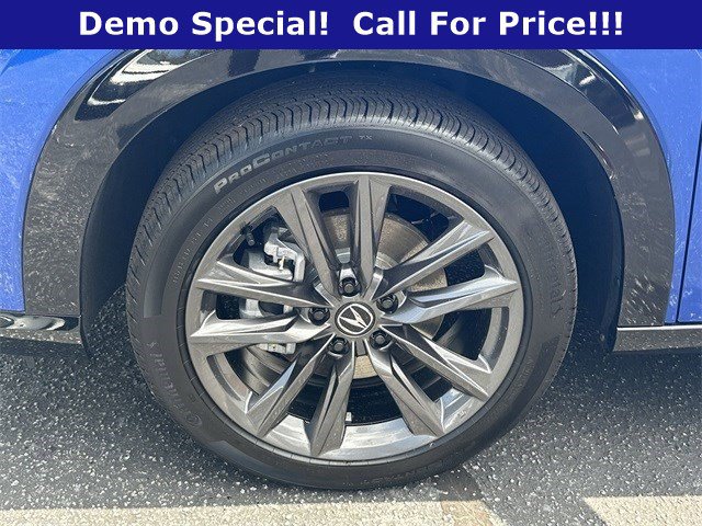 Used 2025 Acura ADX A-Spec FWD image 11